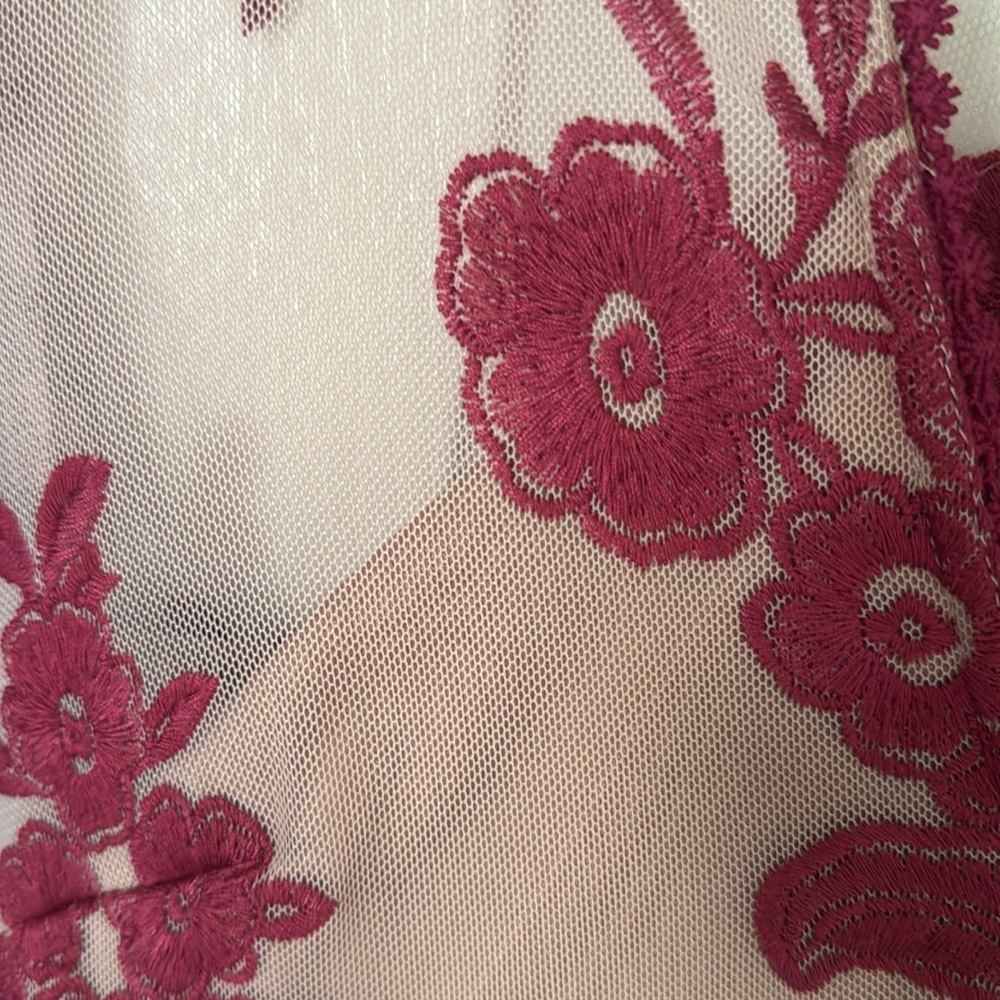 Altar’d State Lace Gown Maxi-Homecoming/Valentines Day bridesmaid - Picture 10 of 10